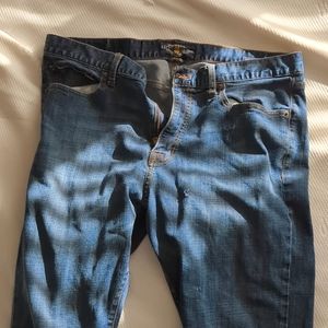 Lucky Brand Jeans 410 Athletic Fit